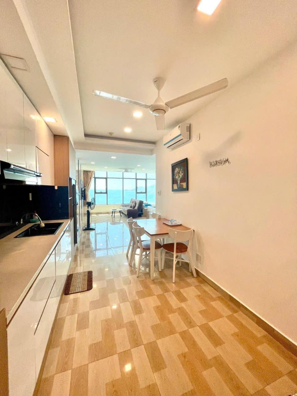 Gold Beach Nha Trang Apartment Eksteriør billede